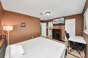 7806 Belle Glen Dr, Houston, TX 77072 - Photo 15