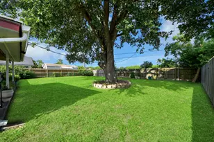 7806 Belle Glen Dr, Houston, TX 77072 - Photo 25