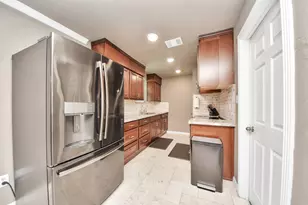 7806 Belle Glen Dr, Houston, TX 77072 - Photo 13