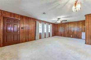 4704 1st St, Bacliff, TX 77518 - Photo 11