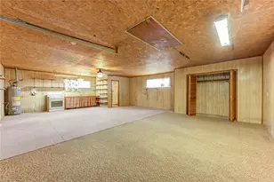 4704 1st St, Bacliff, TX 77518 - Photo 43