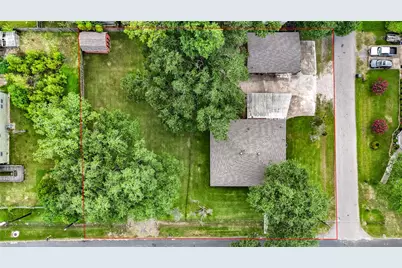 4704 1st Street, Bacliff, TX 77518 - Photo 47