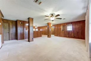 4704 1st St, Bacliff, TX 77518 - Photo 13