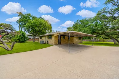 4704 1st Street, Bacliff, TX 77518 - Photo 7