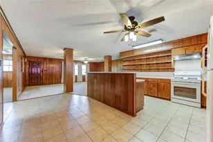 4704 1st St, Bacliff, TX 77518 - Photo 19