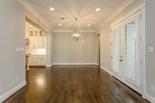 2035 Sheridan St, Houston, TX 77030 - Photo 7