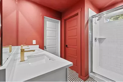 12932 Wempe Way, Houston, TX 77047 - Photo 21