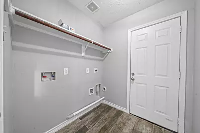 4007 Strawberry Court, Dickinson, TX 77539 - Photo 23
