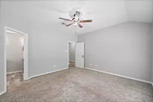 4007 Strawberry Ct, Dickinson, TX 77539 - Photo 19