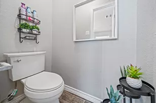 4007 Strawberry Ct, Dickinson, TX 77539 - Photo 21