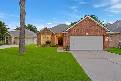 4007 Strawberry Court, Dickinson, TX 77539 - Photo 1