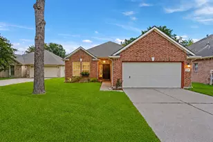 4007 Strawberry Ct, Dickinson, TX 77539 - Photo 1