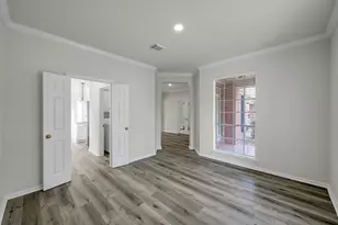 53 N Peaceful Canyon Cir, The Woodlands, TX 77381 - Photo 5