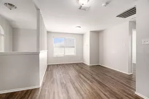 5114 Chase Ct Dr, Bacliff, TX 77518 - Photo 9