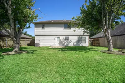 5114 Chase Court Drive, Bacliff, TX 77518 - Photo 15