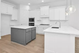 18114 Ramsey Way Ln, Conroe, TX 77302 - Photo 9