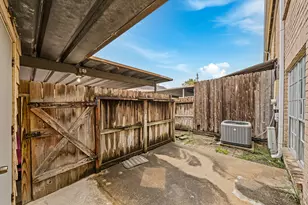 4142 Belle Park Dr, Houston, TX 77072 - Photo 23