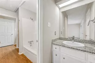 5030 Autumn Forest Dr, Houston, TX 77091 - Photo 15