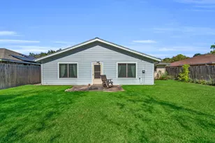 11203 Vanderford Dr, Houston, TX 77099 - Photo 15