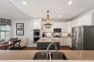 930 Burchton Dr, Sugar Land, TX 77479 - Photo 15