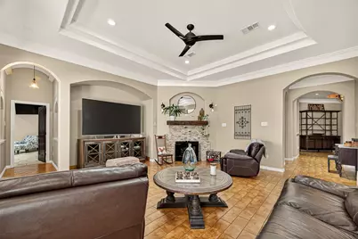 1005 Lewis, Kemah, TX 77565 - Photo 9