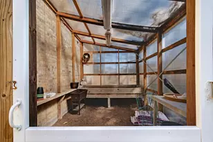 1005 Lewis, Kemah, TX 77565 - Photo 35