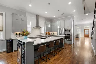 813 Ashland St, Houston, TX 77007 - Photo 11