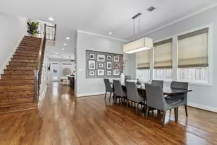 813 Ashland St, Houston, TX 77007 - Photo 9