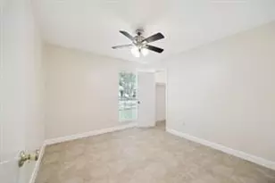 942 Seagate Ln, Houston, TX 77062 - Photo 7