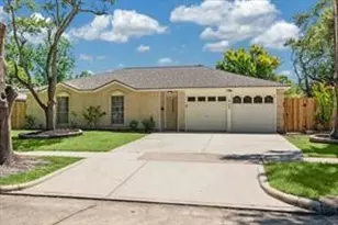 942 Seagate Ln, Houston, TX 77062 - Photo 1