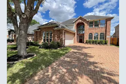 14207 Cairns Court, Sugar Land, TX 77498 - Photo 3