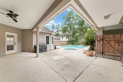 12155 Auburn Hills Drive, Tomball, TX 77377 - Photo 15