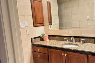 2100 Tanglewilde St, Houston, TX 77063 - Photo 11