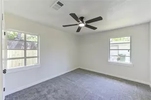 4914 Pershing St, Houston, TX 77033 - Photo 15