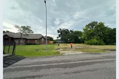 1121 Theresa Street, Houston, TX 77051 - Photo 1