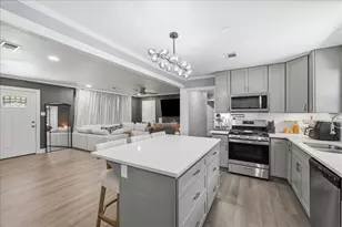 2308 Detroit Ave, Nederland, TX 77627 - Photo 9