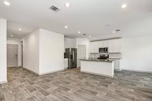 525 Hunter Grv Ln, China, TX 77613 - Photo 9