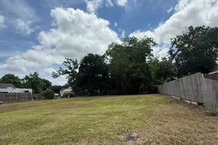 106 S Washington St, Texas City, TX 77591 - Photo 1
