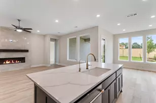 8143 Fenway Hts Dr, The Woodlands, TX 77389 - Photo 7