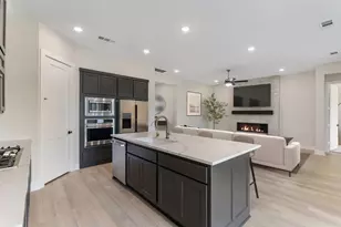 8143 Fenway Hts Dr, The Woodlands, TX 77389 - Photo 11