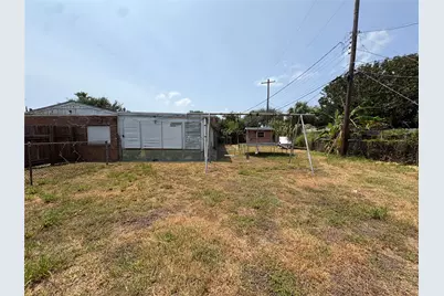 106 Barracuda Avenue, Galveston, TX 77550 - Photo 25