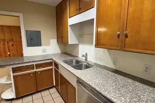 106 Barracuda Ave, Galveston, TX 77550 - Photo 7