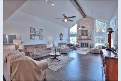 2702 S Pine Hill Drive, Pearland, TX 77581 - Photo 5