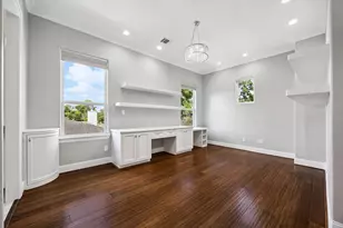 9761 Westview Dr, Houston, TX 77055 - Photo 27