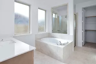 18146 Ramsey Way Ln, Conroe, TX 77302 - Photo 9