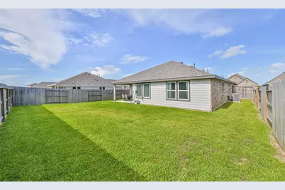 2621 Mackinac Bay Drive, Texas City, TX 77568 - Photo 5