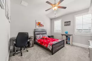 2303 Bottlebrush Ln, Conroe, TX 77384 - Photo 35