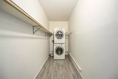 2100 Tanglewilde Street #531, Houston, TX 77063 - Photo 15