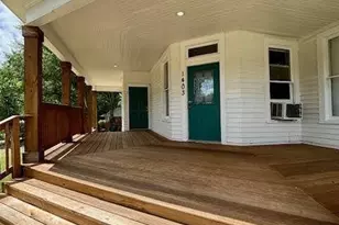 1403 14th St, Huntsville, TX 77340 - Photo 3