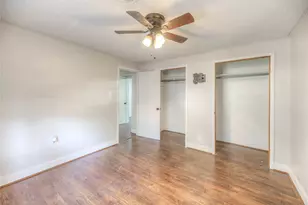 234 Lakeview Dr, Onalaska, TX 77360 - Photo 11